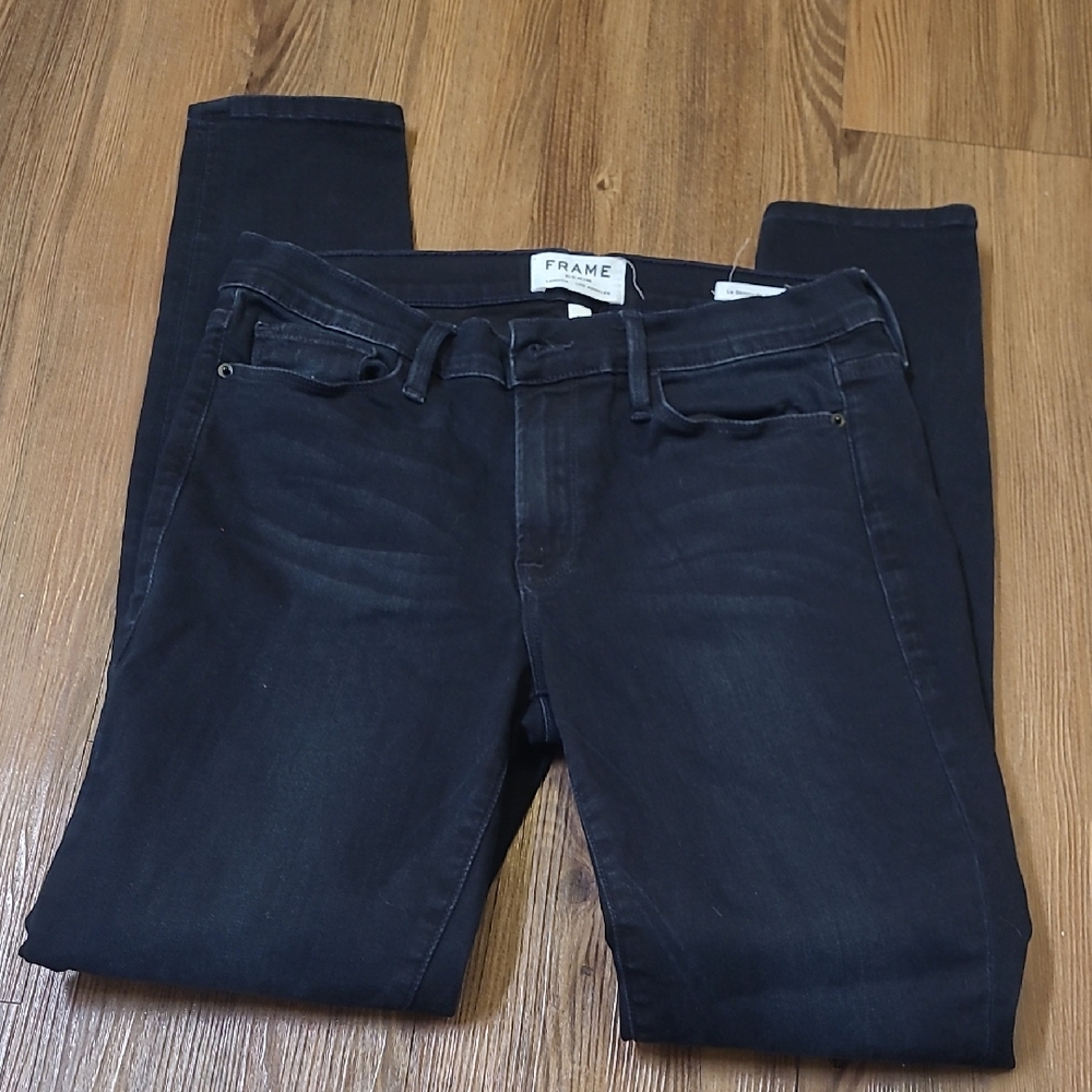 FRAME JEANS FOR WOMEN ZISE 30‎ COLOR BLUE USED GOOD CONDITION.